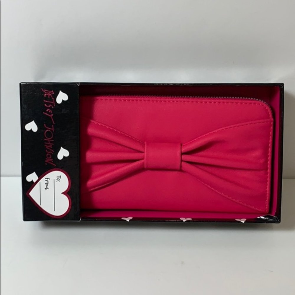 New Betsey Johnson Pink Bow Wallet in Gift Box